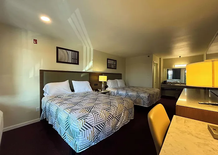 Studio 6 Suites Santa Ana, Ca